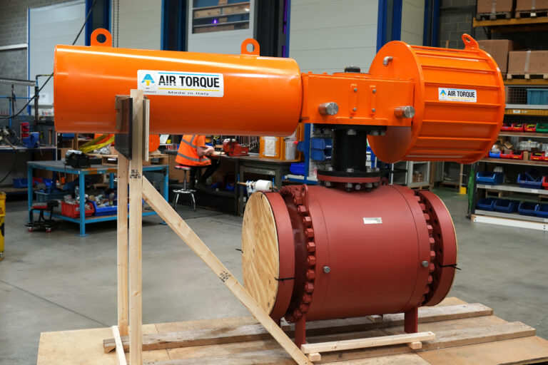 PerarAirtorque blog - Why Perar Trunnion-Mounted Ball Valves Are Trusted in High-Pressure Oil & Gas Applications